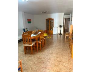 Location Rez-de-chaussée à Centro. Iexclalquiler desde septiembre para todo el antildeo!te presenta