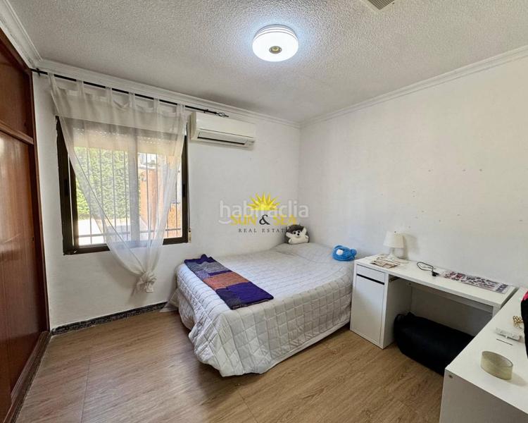 Foto 0c20bf6b-badf-4bbd-bdae-65ba2c2d0a46. Alquiler masía iexclalquiler desde septiembre para todo el antildeo!te presentamos esta magniacutefica finca enampnbspel vincle, perfecta para qu en Elche / Elx