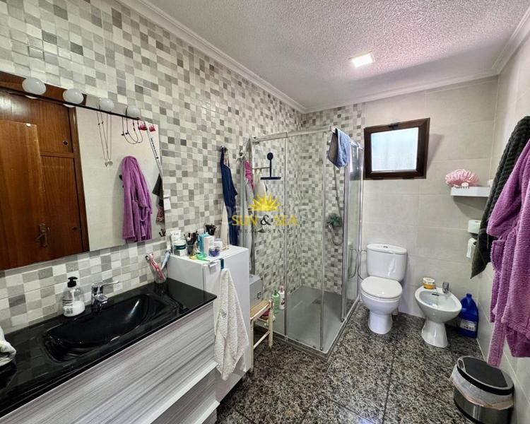 Foto 96c137ee-ff0f-49d1-89d0-5bf6a02ea511. Alquiler masía iexclalquiler desde septiembre para todo el antildeo!te presentamos esta magniacutefica finca enampnbspel vincle, perfecta para qu en Elche / Elx