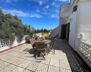 Chalet en La Foia - Daimés - Asprella. Chalet independiente en venta en santa feacute, alicantese prese