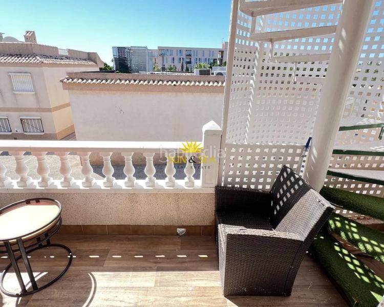 Foto ea61821a-b0e0-4b6e-8393-a95684790bd7. Apartament amb calefacció a Los Almendros Orihuela
