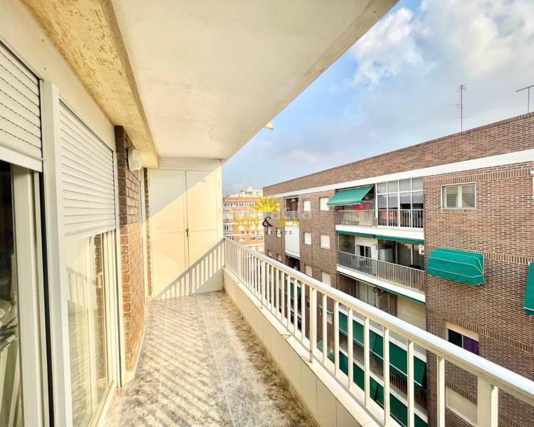 Foto 9b038c9b-b147-4024-a94f-4cba5bb6d04b. Location appartement avec chauffage dans El Acequión Torrevieja