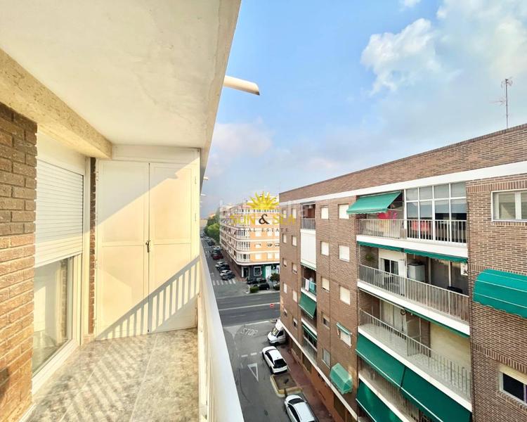 Foto ca9e3370-318e-4ee2-8655-e730e83fbd08. Location appartement avec chauffage dans El Acequión Torrevieja