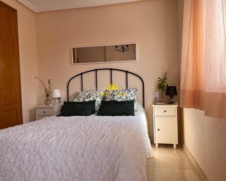 Foto 39443d3a-9545-49f2-82a4-0dbc3bd77ba4. Miete appartement mit heizung parking pool in Calas Santiago Bernabeu Santa Pola