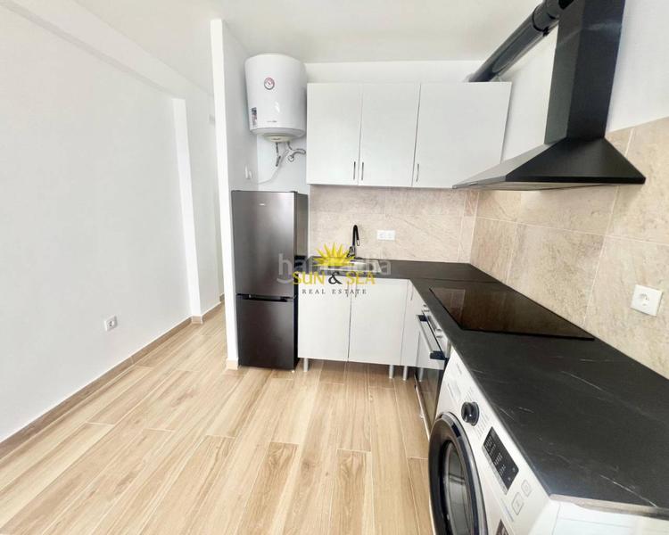 Foto 90fd4706-daa0-4979-aee9-f91825a59bc6. Lloguer apartament amb calefacció aparcament a Cabo Cervera Torrevieja