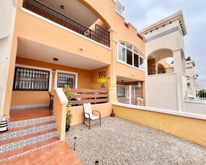 Location Maison jumelée à La Florida. Disponible desde ya para todo el antildeote presentamos este aco