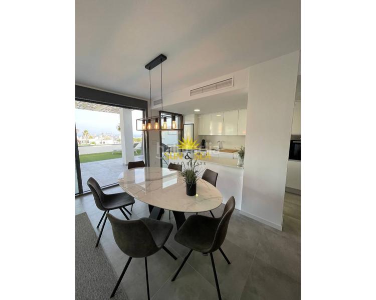 Foto bfa069f0-b25a-4c6f-9155-4fa96498093f. Location appartement avec chauffage parking piscine dans Finestrat