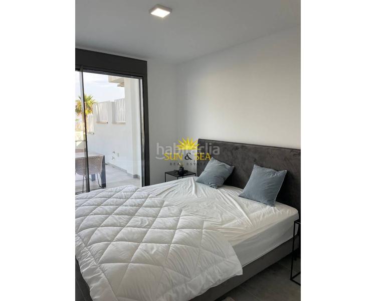 Foto 9992e201-0bd9-47ab-a888-04f741197bfd. Miete appartement mit heizung parking pool in balcón de Finestrat-terra marina Finestrat