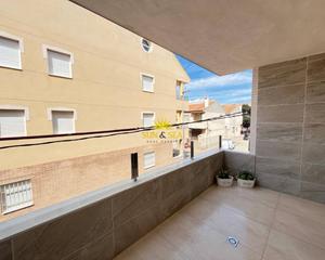 Apartament a Roda. Apartamento en venta ndash los alcaacutezareste presentamos este