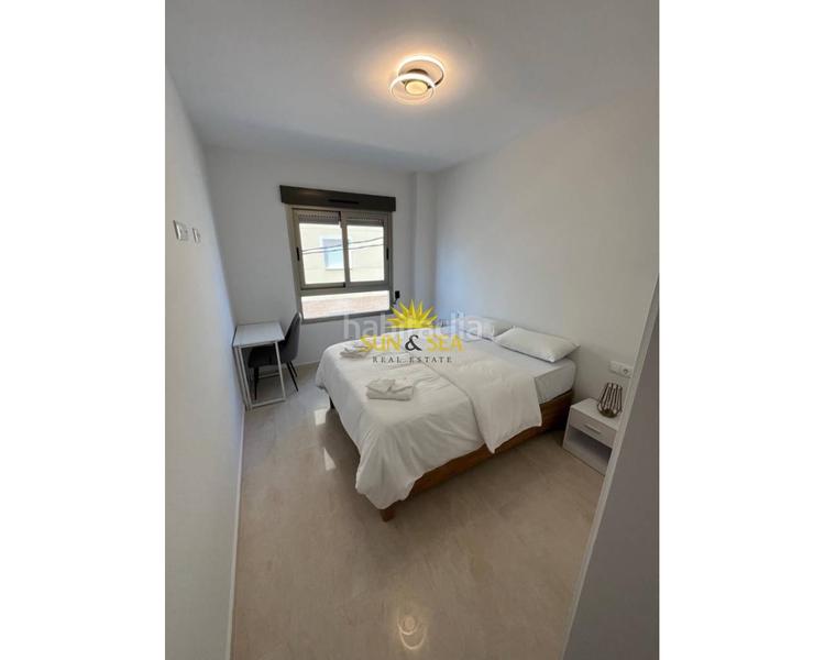Foto 3c1bb32e-c60c-4d75-a7c9-4ebc729bddf7. Alquiler apartamento iexclalquiler desde septiembre para todo el antildeo!te presentamos este amplio apartamento enampnbsplos narejos, ubicado en una z en Alcázares (Los)