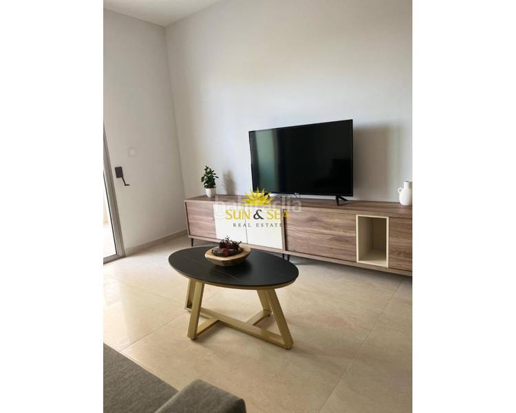 Foto 6939dd16-4f74-4ab9-a820-685b34ce53de. Location appartement avec chauffage parking piscine dans Alcázares (Los)
