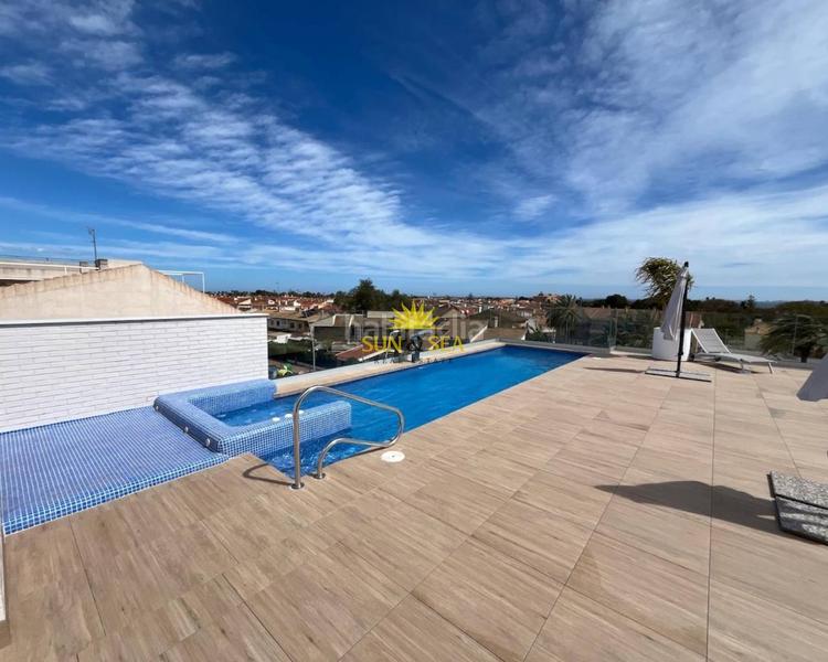 Foto c8e7a939-d4d3-402c-991f-c8300c84a0f5. Location appartement avec chauffage parking piscine dans Alcázares (Los)