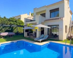 Lloguer Xalet a Roda. Disponible desde octubre para todo el antildeo ndash villa en al