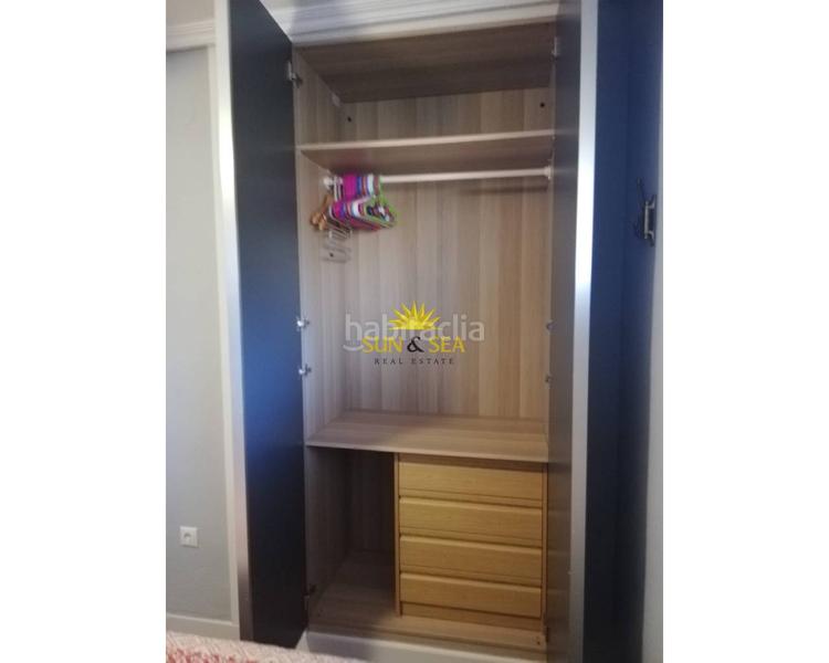 Foto bfcd9e3c-c63c-4645-9197-1a3d81e26a72. Alquiler apartamento iexcldisponible desde octubre hasta mayo!te presentamos este amplio y coacutemodo piso ideal para pasar la temporada en un entorno en Alicante