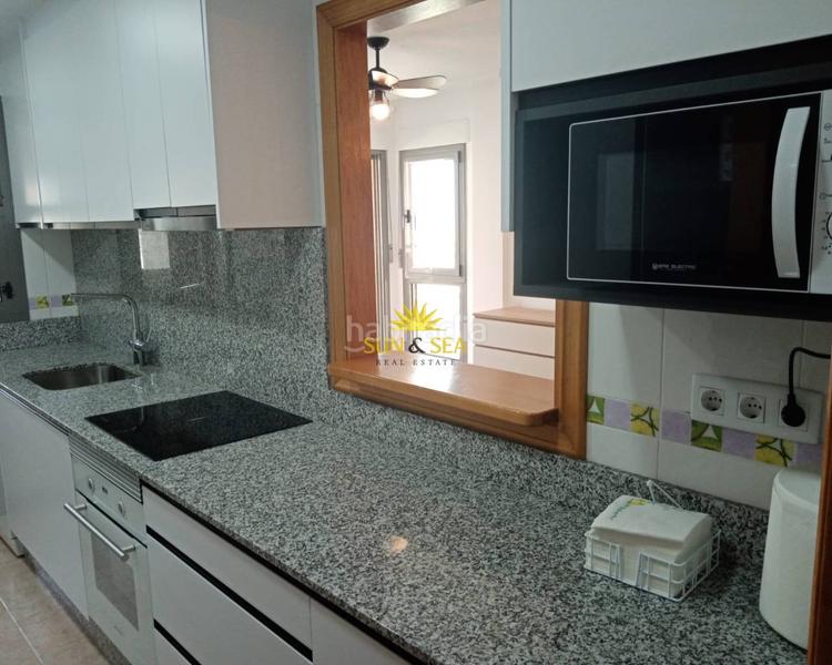 Foto 4c0b665d-ae7b-4cdf-ae41-7fea7efdff89. Alquiler apartamento iexcldisponible desde ya para todo el antildeo!te presentamos este fantaacutesticoampnbsppiso en octava planta con ascensor, una v en San Fulgencio