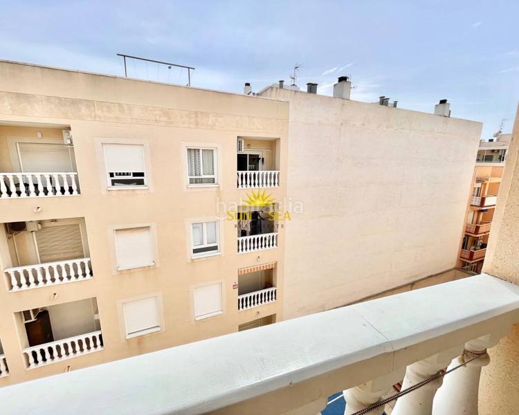 Foto dcd08318-e07e-4f38-85be-f982f88e1e20. Lloguer àtic amb calefacció piscina a Zona Playa de los Locos Torrevieja