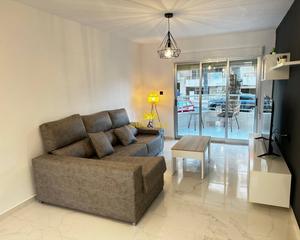 Miete Appartement in Guardamar Playa. Iexcldisponible desde ya hasta junio!te presentamos esta amplia
