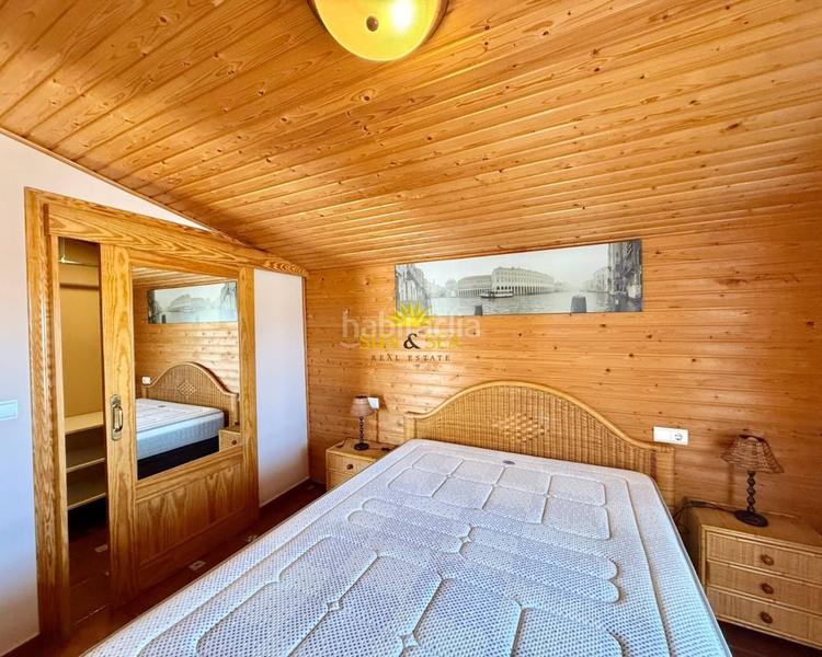 Foto 4866695a-b921-4b26-83cc-b598c5aeb758. Chalet avec chauffage parking piscine dans La Florida Orihuela