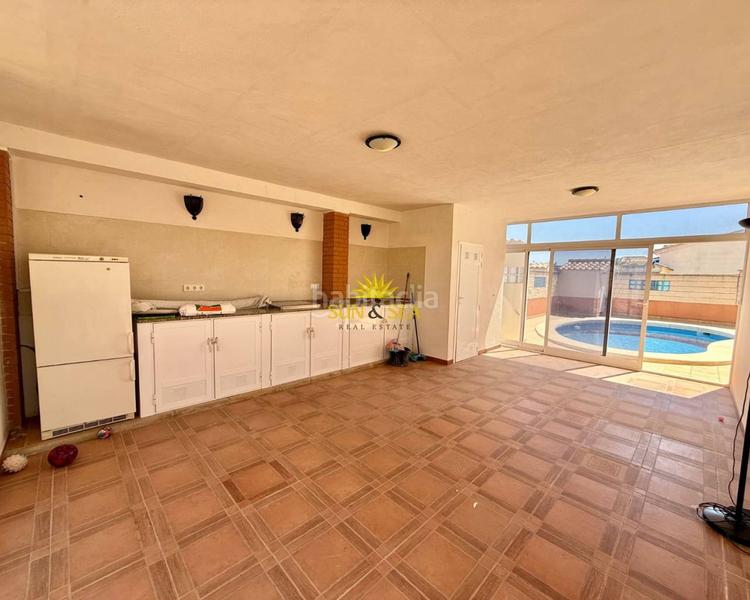 Foto 921342f1-250c-4970-8438-ad20aa685a25. Chalet avec chauffage parking piscine dans La Florida Orihuela