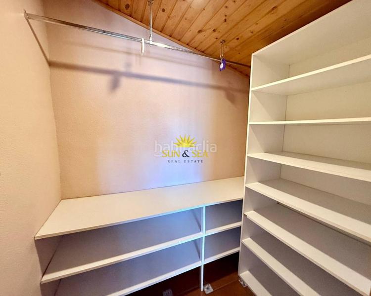 Foto af549503-2c04-4f7d-a523-636e4bcb3f86. Chalet avec chauffage parking piscine dans La Florida Orihuela