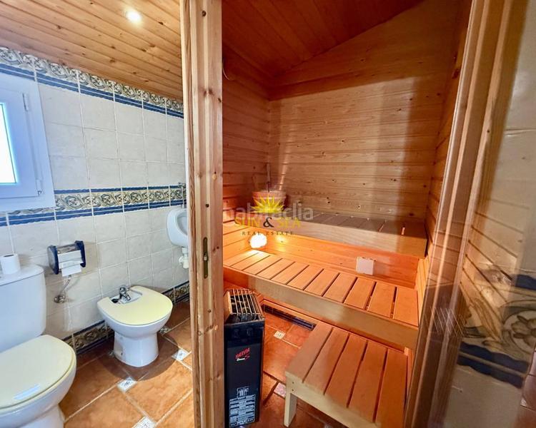 Foto b8fee083-abdf-4354-8d8c-2c5710fc3360. Chalet avec chauffage parking piscine dans La Florida Orihuela