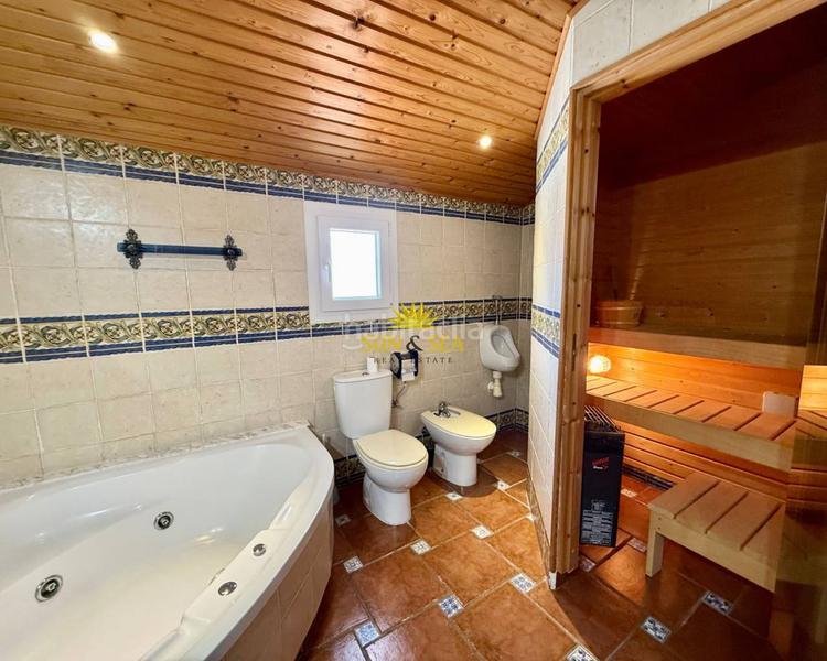 Foto ca154c9d-313a-48fa-8992-26bb9dda434f. Chalet avec chauffage parking piscine dans La Florida Orihuela