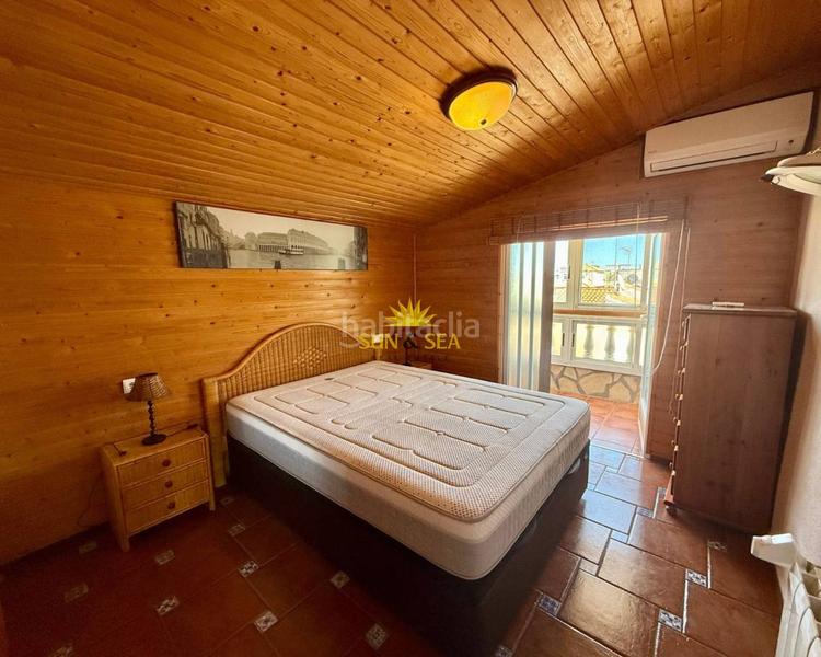 Foto f4058958-0495-4f5d-979d-155461237484. Chalet avec chauffage parking piscine dans La Florida Orihuela