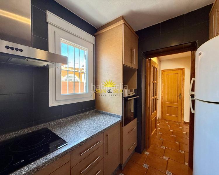 Foto fafb4f2d-73e0-4b41-ad32-86c4d23aa4df. Chalet avec chauffage parking piscine dans La Florida Orihuela