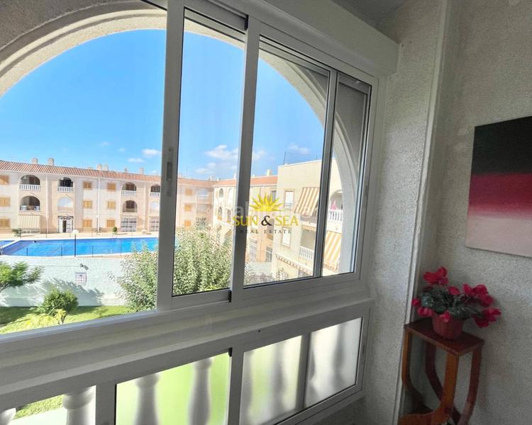 Foto bfadd4d0-a9d5-4e9f-b7f6-6ba2599d3418. Location appartement avec chauffage parking piscine dans Torrevieja