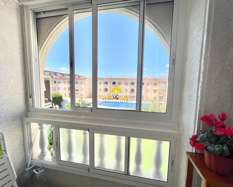 Foto c122f5ad-985a-4be4-a08d-ea3d0697c050. Location appartement avec chauffage parking piscine dans Torrevieja