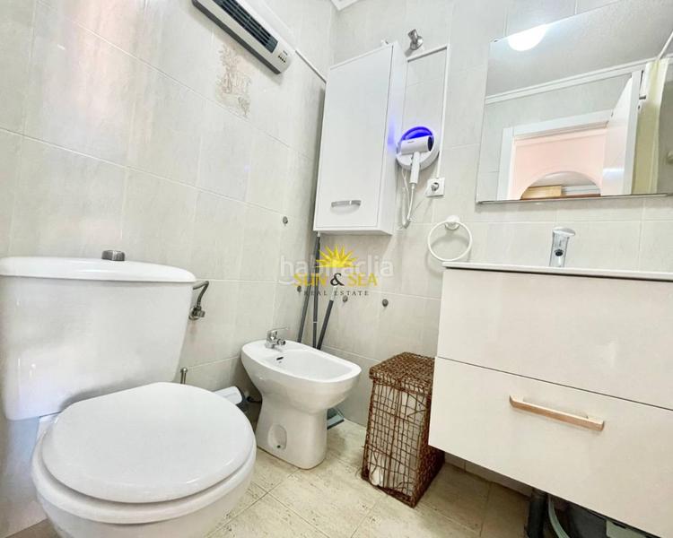 Foto d4d4e3af-1237-47cf-9683-83e5a500d3ec. Location appartement avec chauffage parking piscine dans Torrevieja