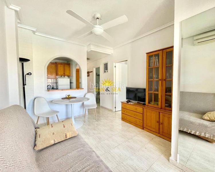 Foto fcfd0fc5-e5f7-46ea-9cbe-f6e06289bc05. Rent flat with heating parking pool in El Acequión Torrevieja
