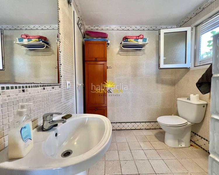 Foto c3060ac9-c5d8-43f0-98c1-0a5897960b83. Lloguer casa amb calefacció aparcament piscina a Torrevieja