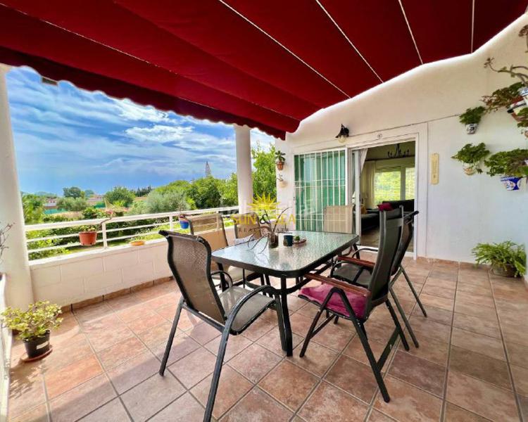 Foto 378aa812-6d3c-4a0c-abf9-6b1b587093cc. Rent house with heating parking pool in Los Balcones-Los Altos Torrevieja