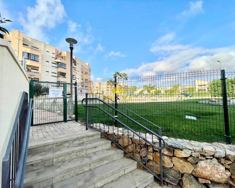 Foto 1937ae93-81ac-42f7-a427-ff9a0e93dc1e. Affitto appartamento con riscaldamento parcheggio piscina in Murcia