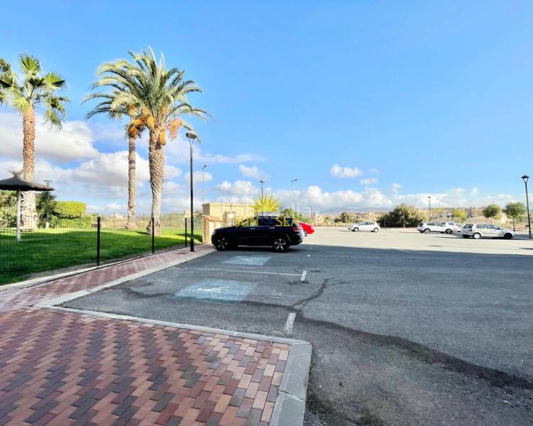 Foto da76dc36-4587-4dd8-9f82-ea86a28c7652. Affitto appartamento con riscaldamento parcheggio piscina in Murcia