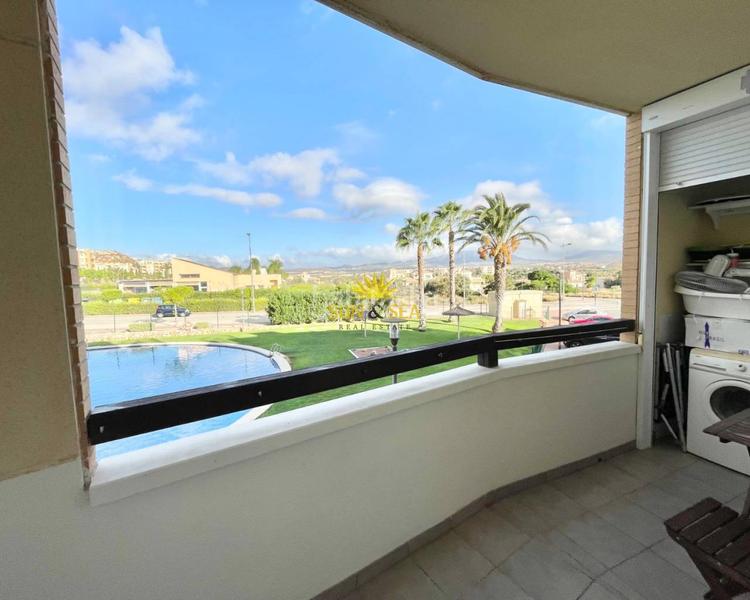 Foto 185997c1-879e-4c38-846c-a19b7ad94f04. Rent flat with heating parking pool in Gea y Truyols Murcia