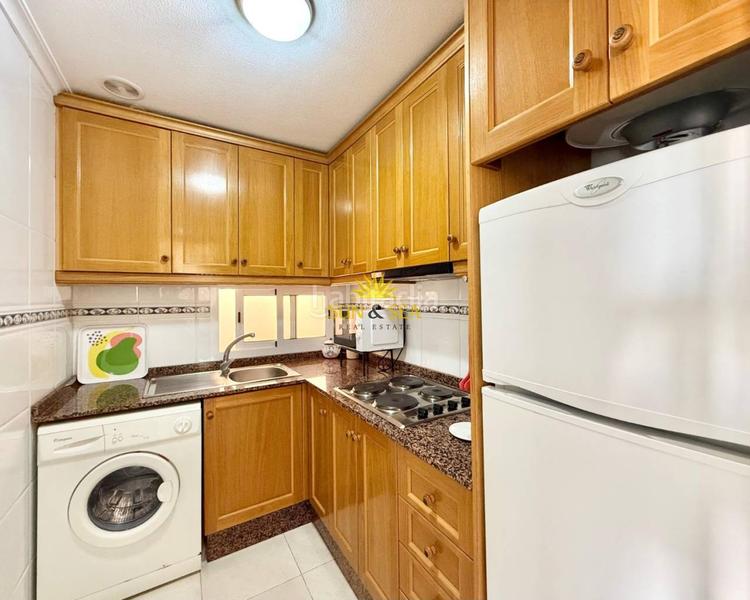 Foto df740dde-e9a4-443f-934d-bb7335383075. Rent penthouse with heating in Avenida Habaneras - Curva de Palangre Torrevieja