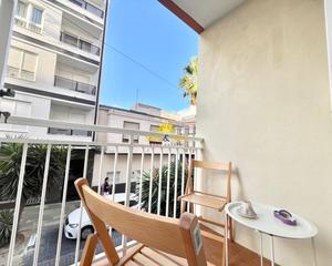 Location Appartement à Centro - Muelle Pesquero. Iexclalquiler disponible desde abril para todo el antildeo!en pl