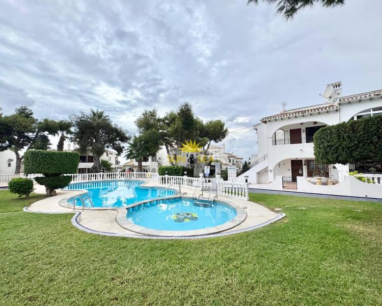 Foto fb5f6b1e-4ce2-4144-9075-c9f1cbbd0477. Affitto casa con riscaldamento piscina in Aguas Nuevas Torrevieja