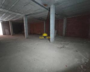 Local Comercial en Parque de las Naciones