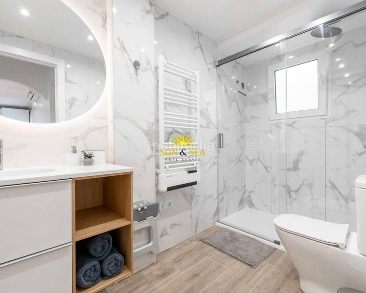 Foto 23a53bf7-722f-4741-9b50-9d7cc793482f. Rent flat with heating pool in Zona los Frutales Torrevieja