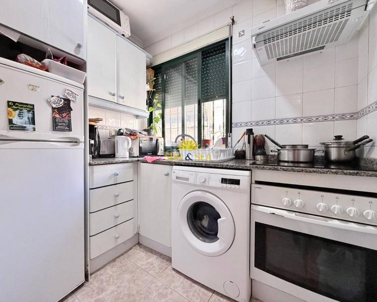 Foto 9b3a3b91-39cb-4f4a-9456-c99471897055. Planta baja iexclen venta planta baja en el centro deampnbsp!bonitaampnbspplanta bajaampnbsptotalmenteampnbspamueblada, lista para e en Torrevieja