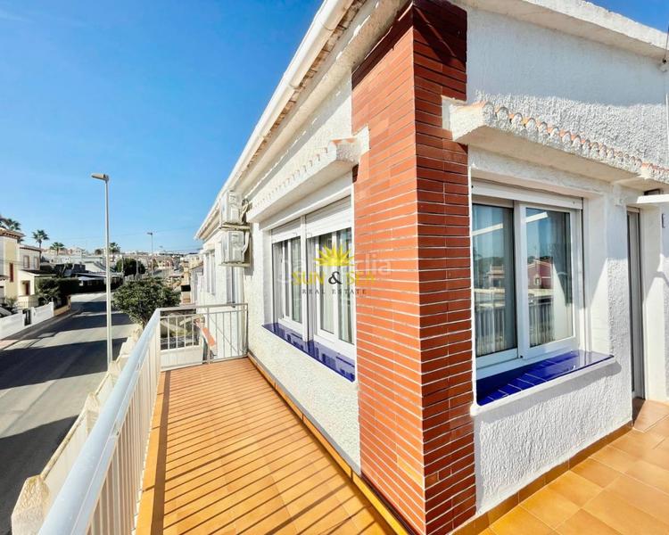 Foto 087d2b2a-37ee-4b43-8589-b971fcc260ef. Miete appartement mit heizung pool in Zona los Frutales Torrevieja