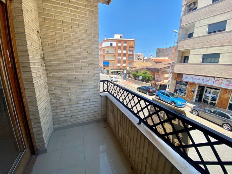 Foto c8568366-b6c9-4923-9b01-fe444cbad222. Miete etagenwohnung mit heizung in Almoradí