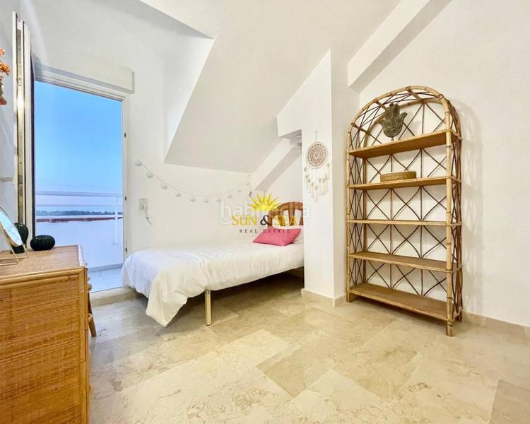 Foto 26a51467-8d53-485f-bc02-104e61c08a7d. Rent penthouse with heating parking pool in Campoamor Orihuela