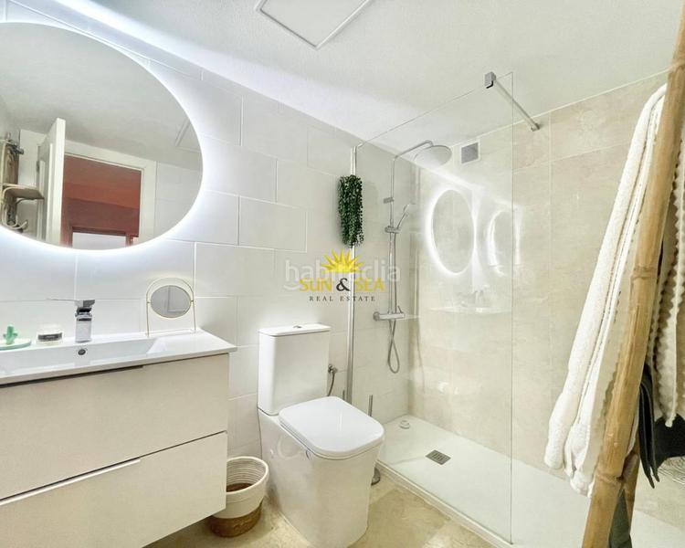 Foto 379e2ca6-9a65-4f8a-b148-89cc4e211179. Rent penthouse with heating parking pool in Campoamor Orihuela