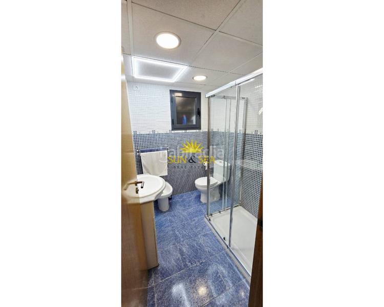 Foto 497cff3f-e4ca-42f5-b63f-417695cb5a96. Location appartement avec chauffage parking piscine dans Alicante