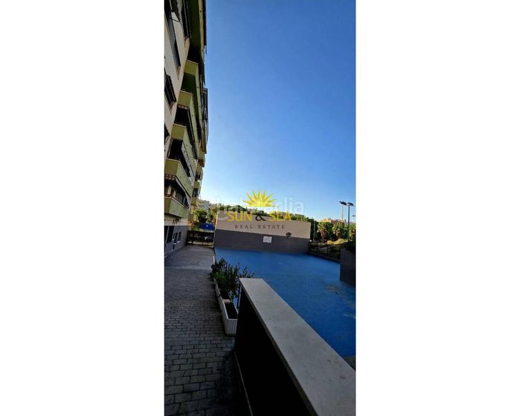 Foto d0558003-a5fc-434d-be97-5ee18cdd5686. Location appartement avec chauffage parking piscine dans Alicante