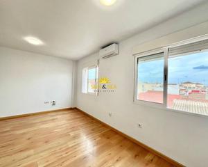 Lloguer Pis a San Javier. Iexclalquiler disponible desde ya para todo el antildeo!modernoa